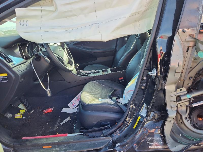 Photo 7 from auction – 2011 HYUNDAI SONATA with VIN 5NPEC4AC2BH253775