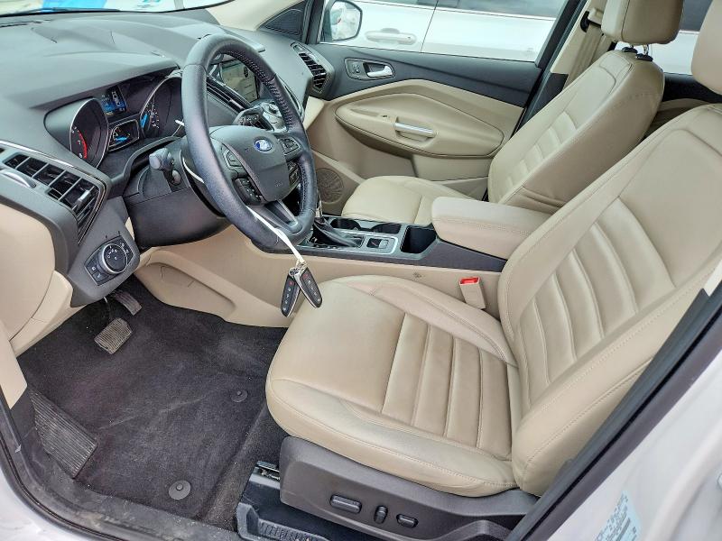Photo 7 from auction – 2017 FORD ESCAPE with VIN 1FMCU0JDXHUA03586