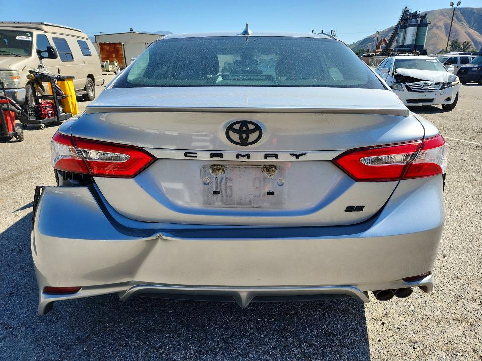 Photo 6 from auction – 2021 TOYOTA CAMRY with VIN 4T1G11AK0LU505465