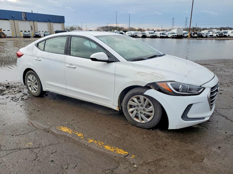 Photo 4 from auction – 2017 HYUNDAI ELANTRA with VIN 5NPD74LF2HH128226