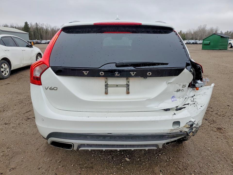 Photo 6 from auction – 2018 VOLVO V60 CROSS COUNTRY with VIN YV440MWKXJ2044298