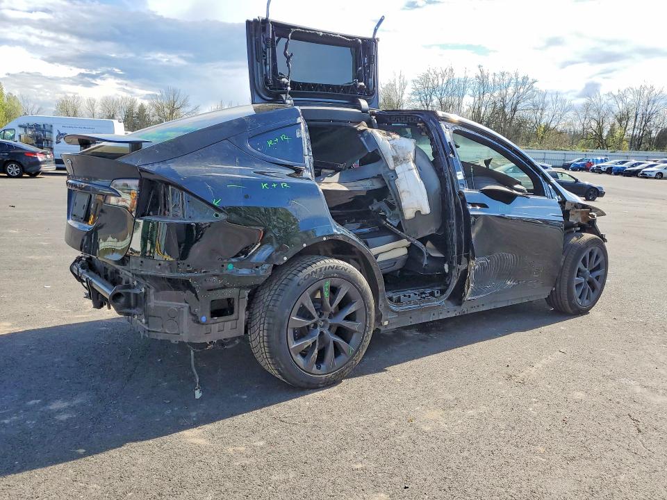Photo 3 from auction – 2023 TESLA MODEL X with VIN 7SAXCAE5XPF367356