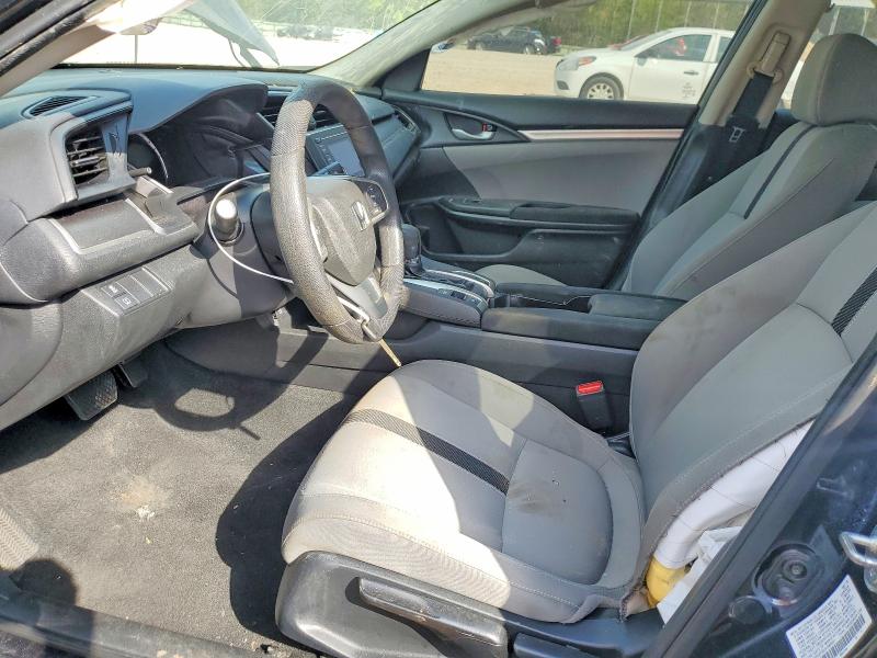 Photo 7 from auction – 2018 HONDA CIVIC with VIN 2HGFC2F56JH586461