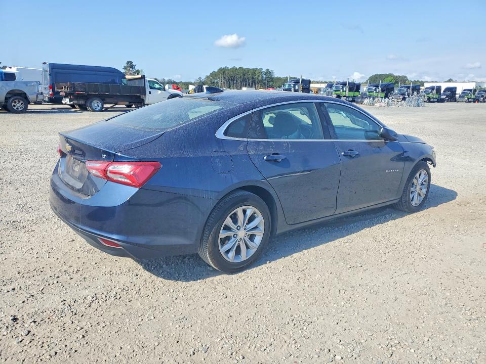 Photo 3 from auction – 2022 CHEVROLET MALIBU with VIN 1G1ZD5ST6NF162955