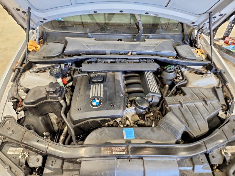 Photo 11 from auction – 2007 BMW 328 with VIN WBAVA33537KX77022