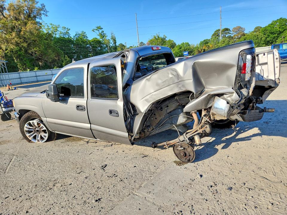 Photo 2 from auction – 2006 GMC NEW SIERRA with VIN 2GTEC13TX61120135