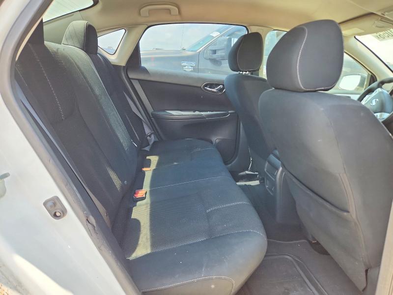 Photo 10 from auction – 2017 NISSAN SENTRA with VIN 3N1AB7AP7HY299249