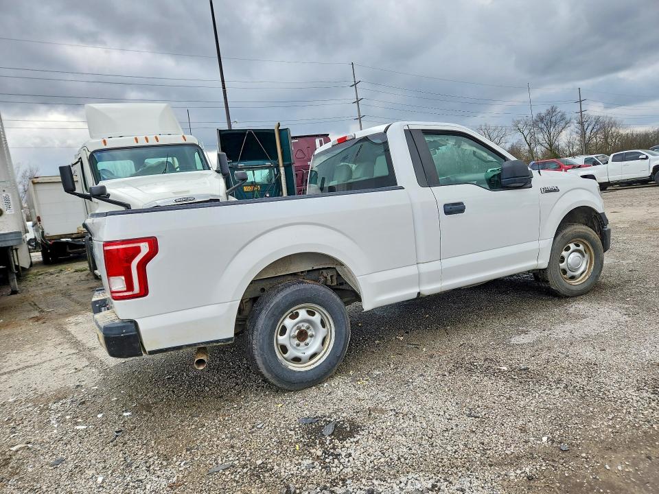 Photo 3 from auction – 2017 FORD F150 with VIN 1FTMF1C86HFC21120