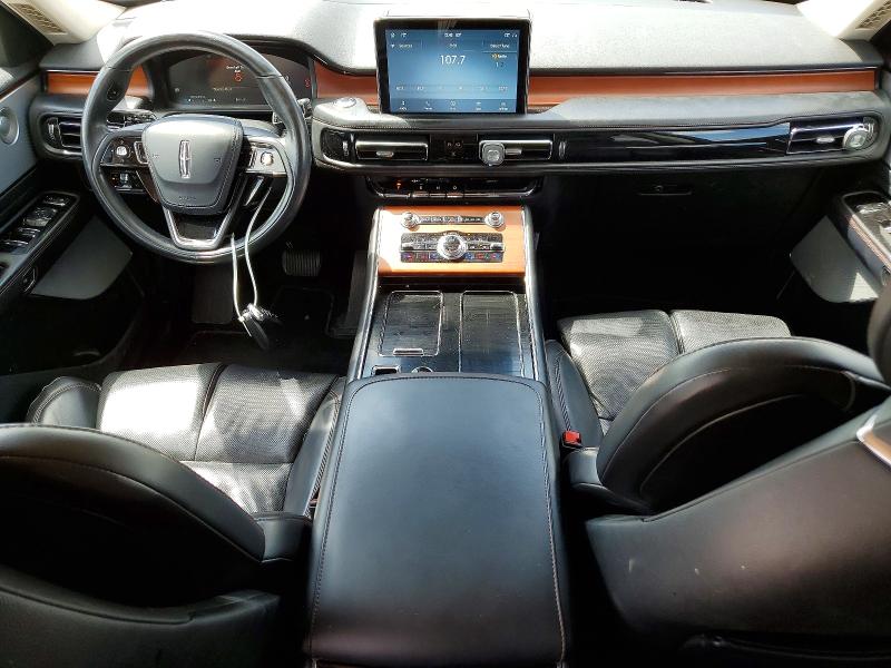 Photo 8 from auction – 2020 LINCOLN AVIATOR with VIN 5LM5J7XC7LGL23333