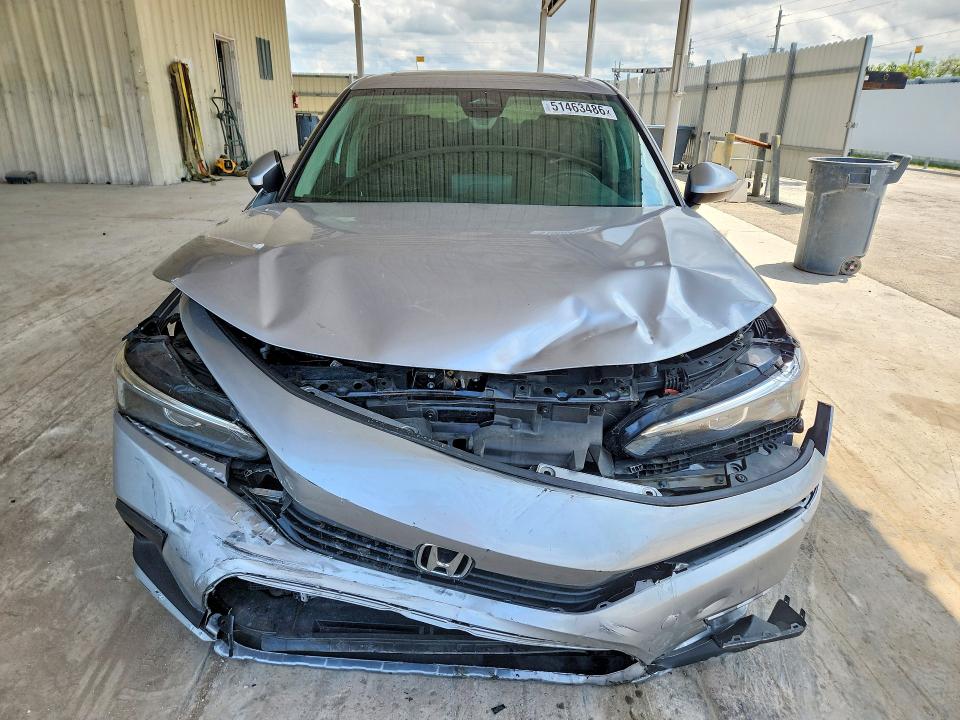 Photo 5 from auction – 2022 HONDA CIVIC with VIN JHMFE1F78NX009418