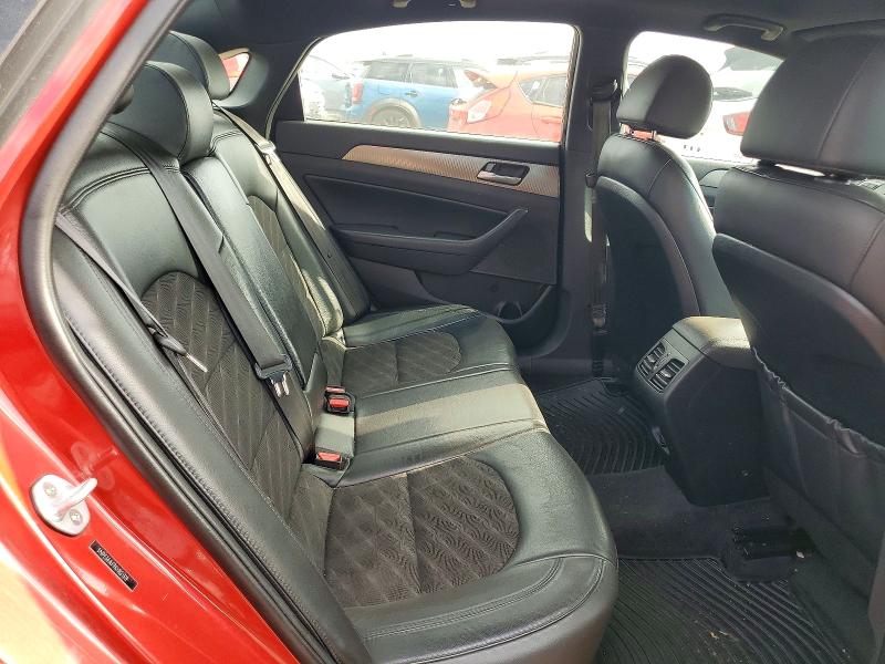 Photo 10 from auction – 2019 HYUNDAI SONATA with VIN 5NPE34AF9KH821319