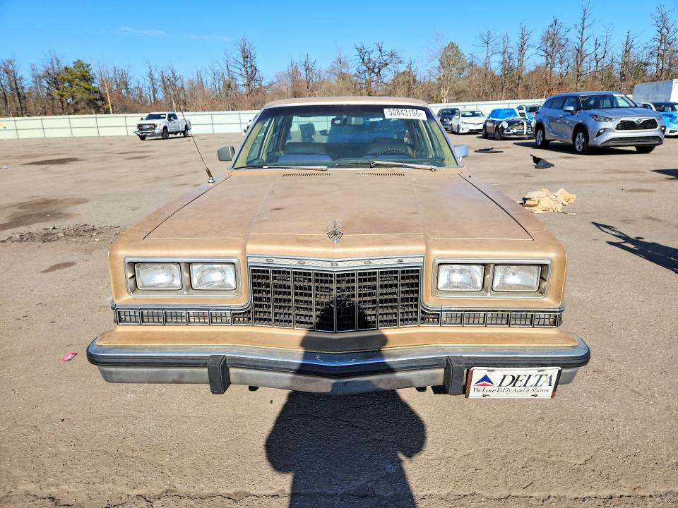 Zdjęcie 5 z aukcji – 1983 DODGE DIPLOMAT z VIN 2B3BG26H2DR125396