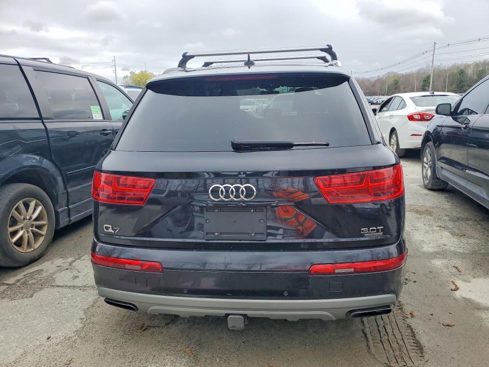Photo 6 from auction – 2017 AUDI Q7 with VIN WA1LAAF78HD004316