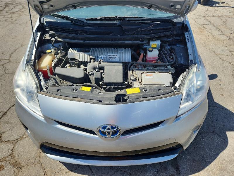 Photo 12 from auction – 2012 TOYOTA PRIUS with VIN JTDKN3DU3C5477571