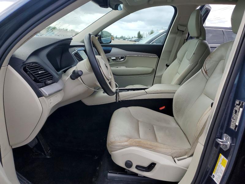صورة رقم 7 من المزاد - 2021 VOLVO XC90 مع VIN YV4102CK8M1680563