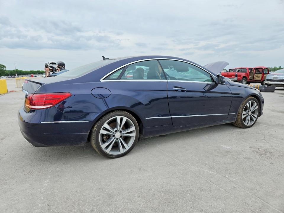 Photo 3 from auction – 2016 MERCEDES-BENZ E with VIN WDDKJ6FB4GF332859