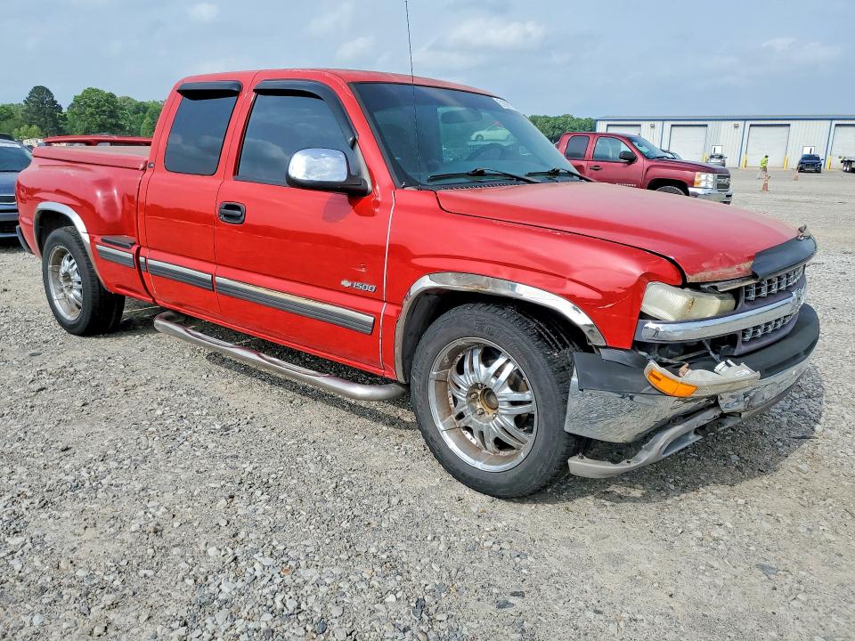 Photo 4 from auction – 2002 CHEVROLET SILVERADO with VIN 1GCEC19T52Z227876