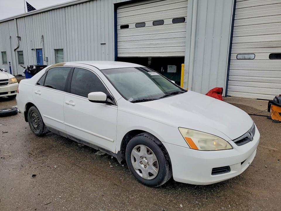 Снимка 4 от търг – 2007 HONDA ACCORD с VIN 1HGCM56477A008921