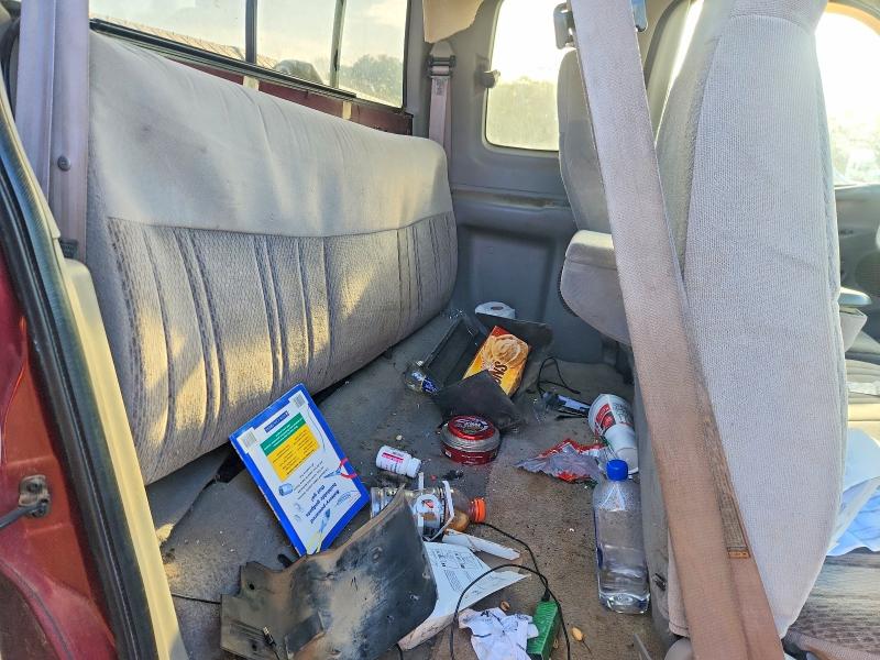 Photo 10 from auction – 1998 FORD F150 with VIN 1FTZX0761WKA79317