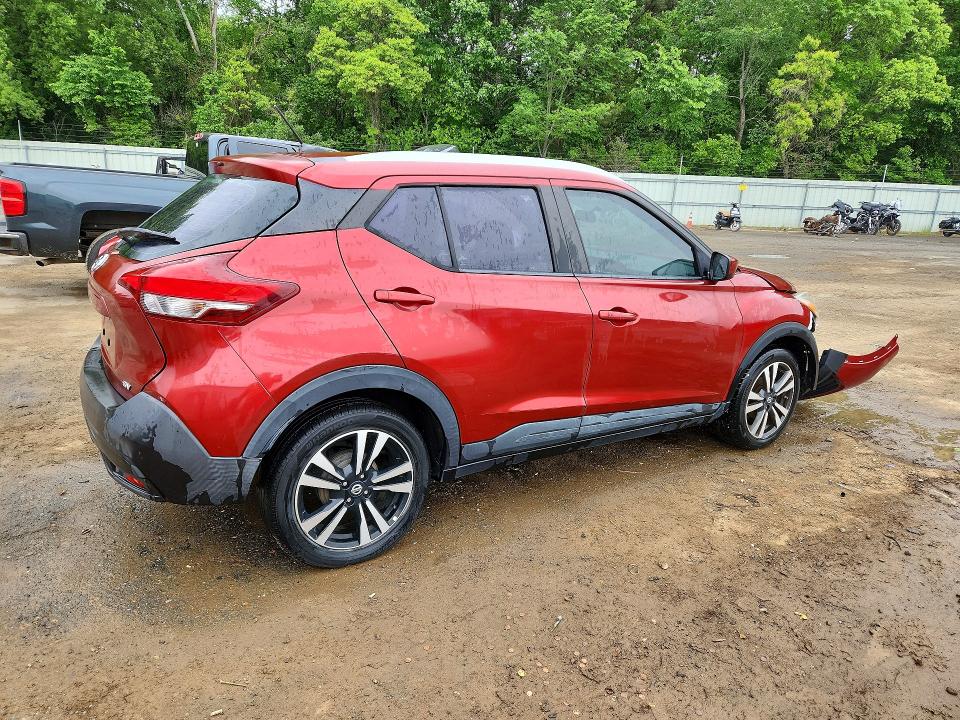 Photo 3 from auction – 2019 NISSAN KICKS with VIN 3N1CP5CU8KL542444