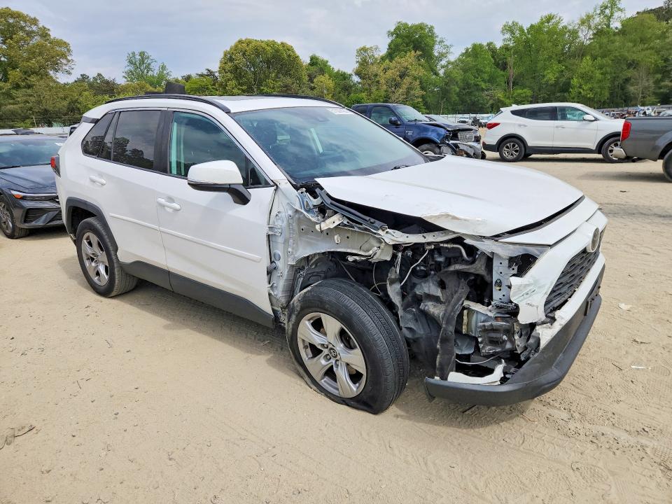 Photo 4 from auction – 2019 TOYOTA RAV4 with VIN 2T3P1RFV1KC043328