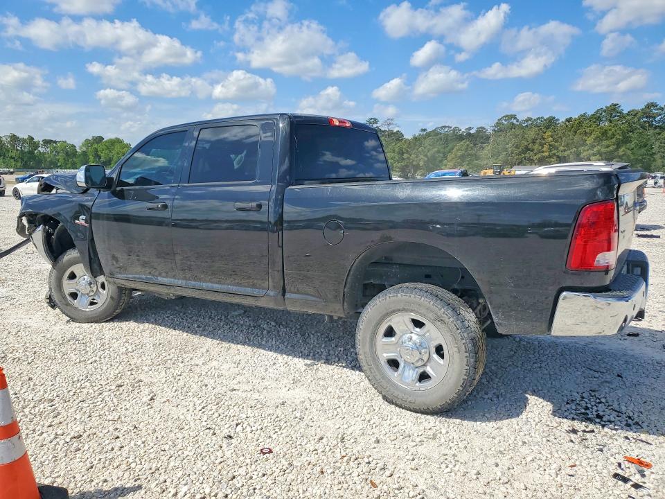 Photo 2 from auction – 2018 RAM 2500 with VIN 3C6UR5CL8JG327549