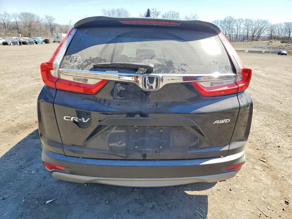 Photo 6 from auction – 2018 HONDA CR-V with VIN 2HKRW6H36JH226409
