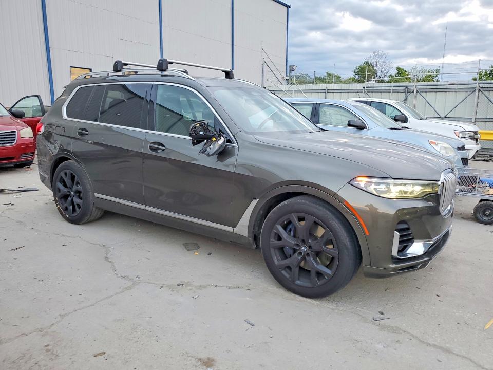 Photo 4 from auction – 2020 BMW X7 with VIN 5UXCW2C09L9B05317