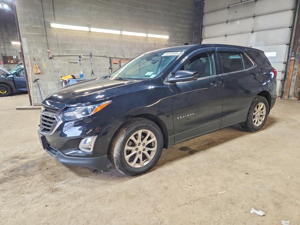 CHEVROLET EQUINOX 2020 с VIN 3GNAXUEV8LL267879 - Снимка от търг