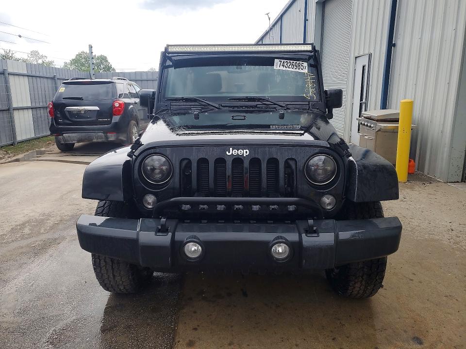 Photo 5 from auction – 2015 JEEP WRANGLER UNLIMITED with VIN 1C4HJWEG6FL528447