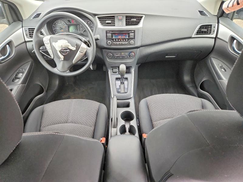Photo 8 from auction – 2016 NISSAN SENTRA with VIN 3N1AB7AP3GL679717