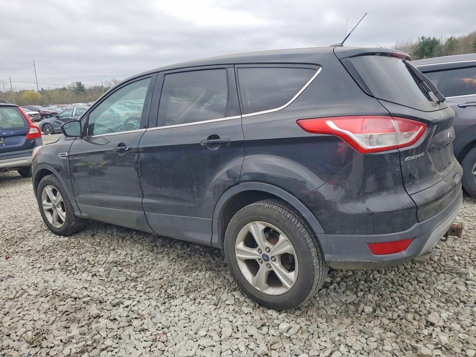 Photo 2 from auction – 2015 FORD ESCAPE with VIN 1FMCU9G94FUA45692