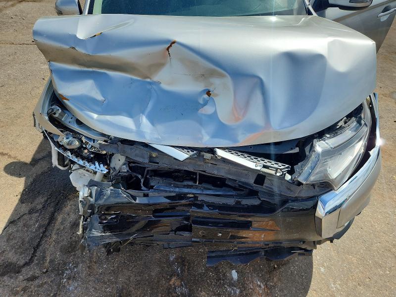 Photo 12 from auction – 2020 MITSUBISHI OUTLANDER with VIN JA4AD3A32LZ019503