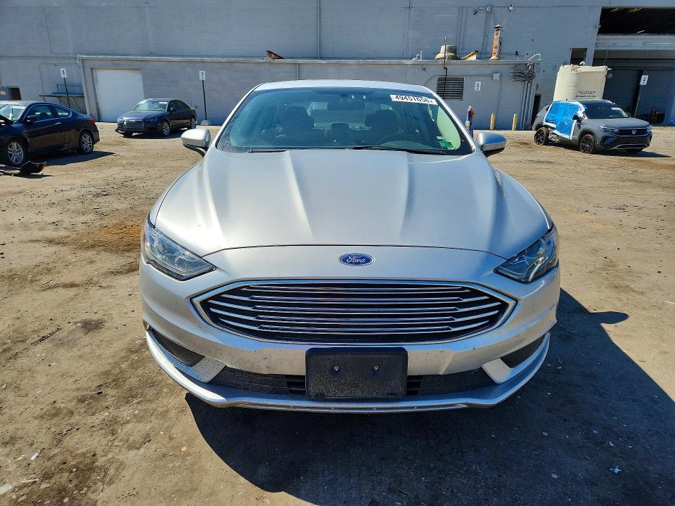 Photo 5 from auction – 2017 FORD FUSION with VIN 3FA6P0HD5HR309929