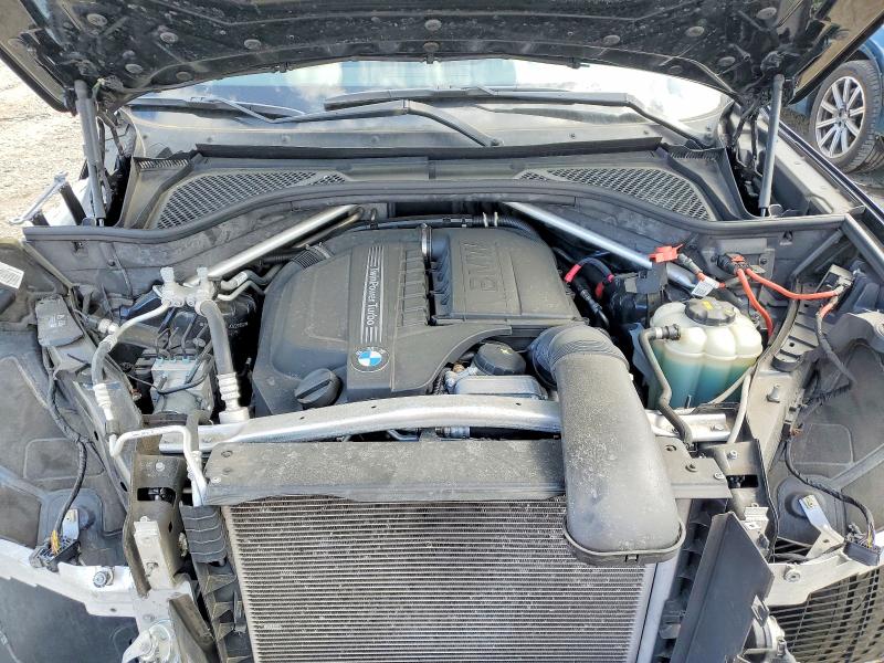 Фото 12 с аукциона – 2018 BMW X5 с VIN 5UXKR2C57J0Z21052