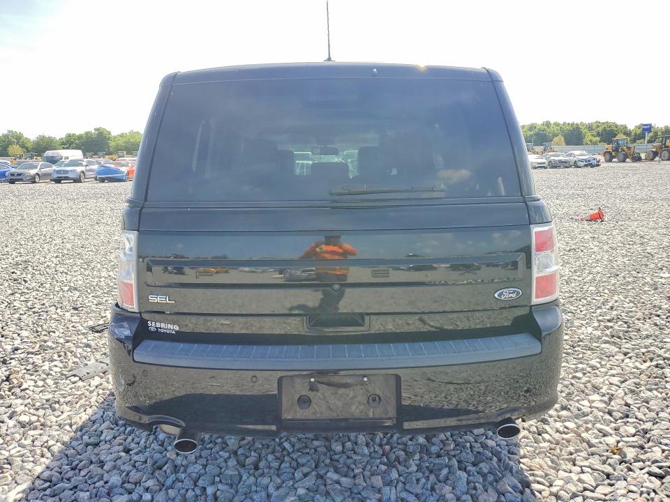 Photo 6 from auction – 2016 FORD FLEX with VIN 2FMGK5C80GBA15321