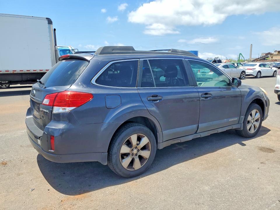 Photo 3 from auction – 2011 SUBARU OUTBACK with VIN 4S4BRCGC8B3330451