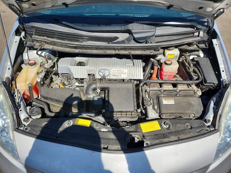 Photo 11 from auction – 2014 TOYOTA PRIUS with VIN JTDKN3DUXE0377757