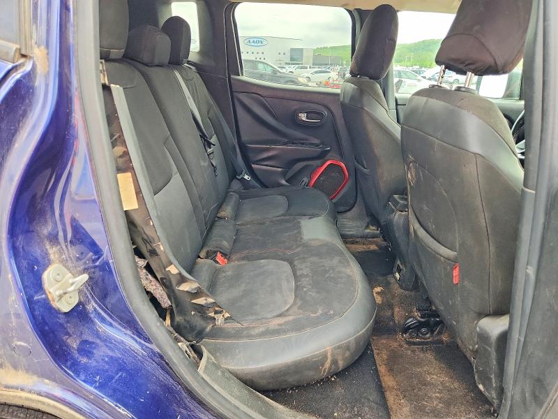 Photo 10 from auction – 2016 JEEP RENEGADE with VIN ZACCJBCT6GPD35537