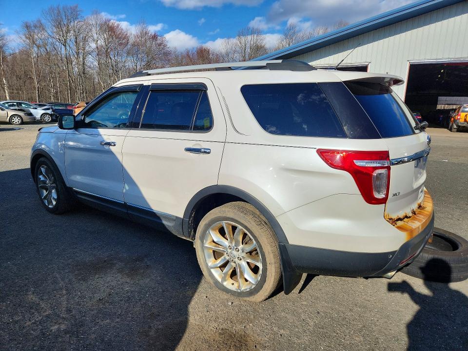 Photo 2 from auction – 2013 FORD EXPLORER with VIN 1FM5K8D80DGA40621