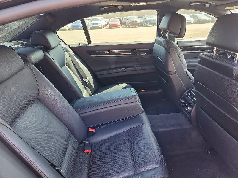 Photo 10 from auction – 2014 BMW 740 with VIN WBAYF4C58ED282191