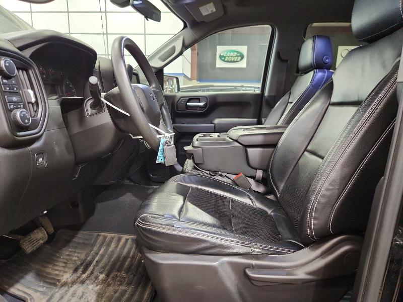 Photo 7 from auction – 2019 CHEVROLET SILVERADO with VIN 1GCRYCEF8KZ212433