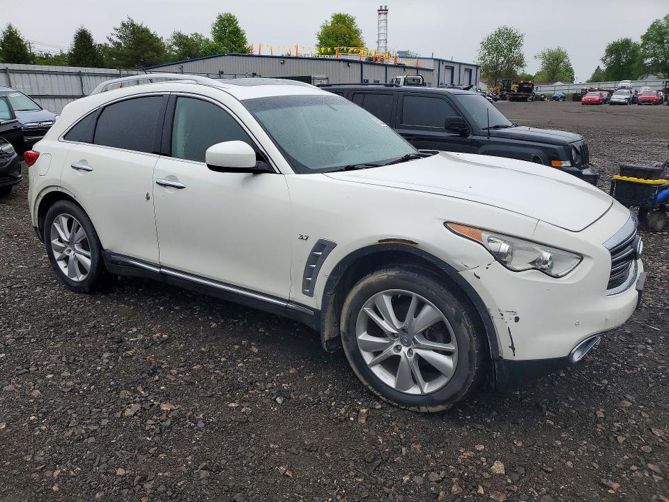 Photo 4 from auction – 2016 INFINITI QX70 with VIN JN8CS1MW4GM751864