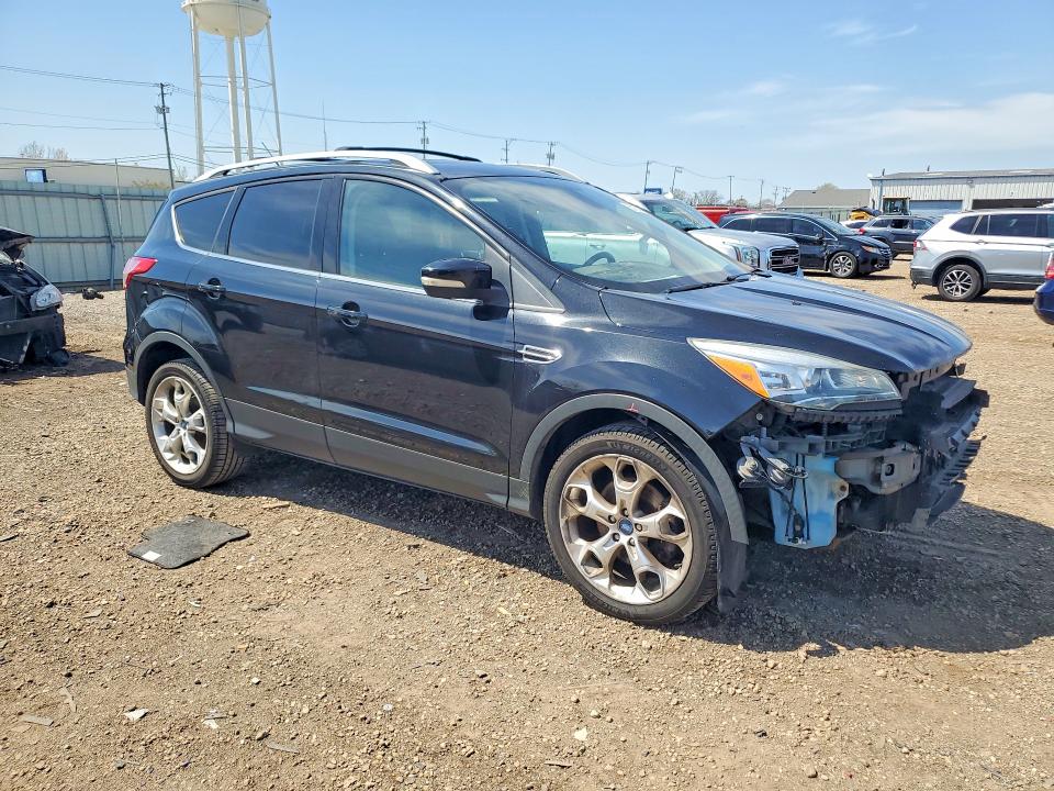 Foto 4 de la subasta – 2013 FORD ESCAPE con VIN 1FMCU9J95DUA91537
