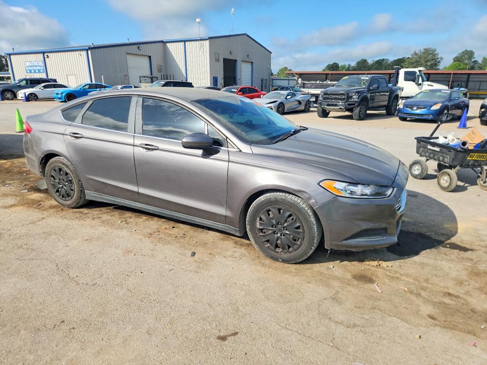 Photo 4 from auction – 2013 FORD FUSION with VIN 3FA6P0G76DR318760