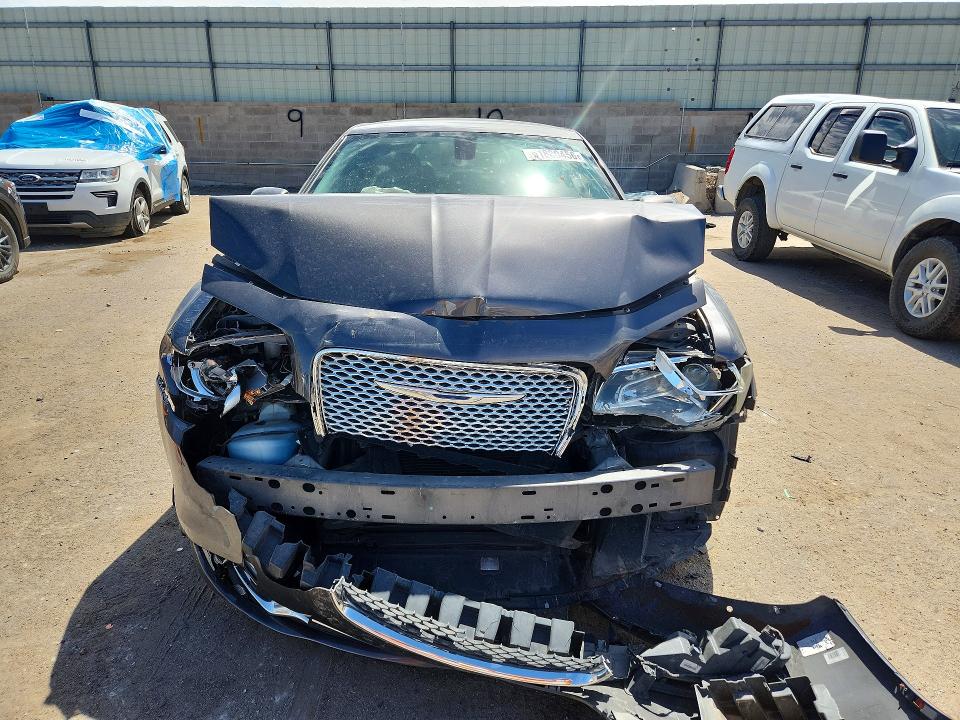 Photo 5 from auction – 2016 CHRYSLER 300 with VIN 2C3CCARG7GH208297