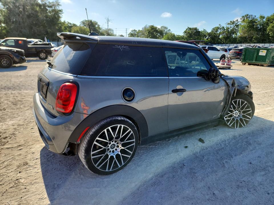 Photo 3 from auction – 2015 MINI COOPER with VIN WMWXP7C57F2A34394