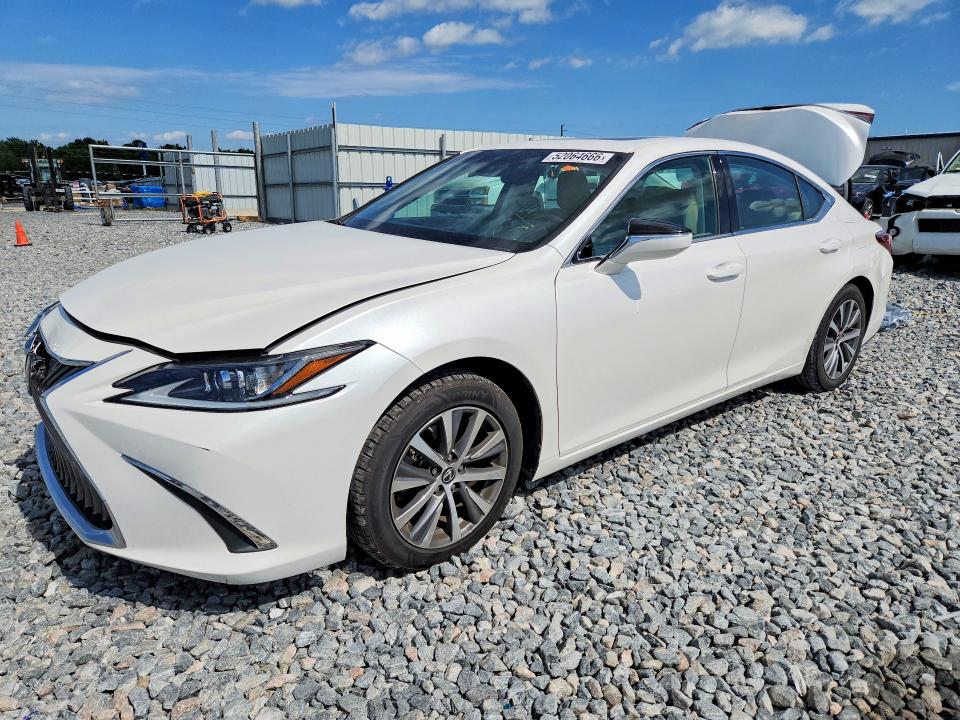 LEXUS ES 350 2021 with VIN 58ACZ1B1XMU090274 - Photo from auction