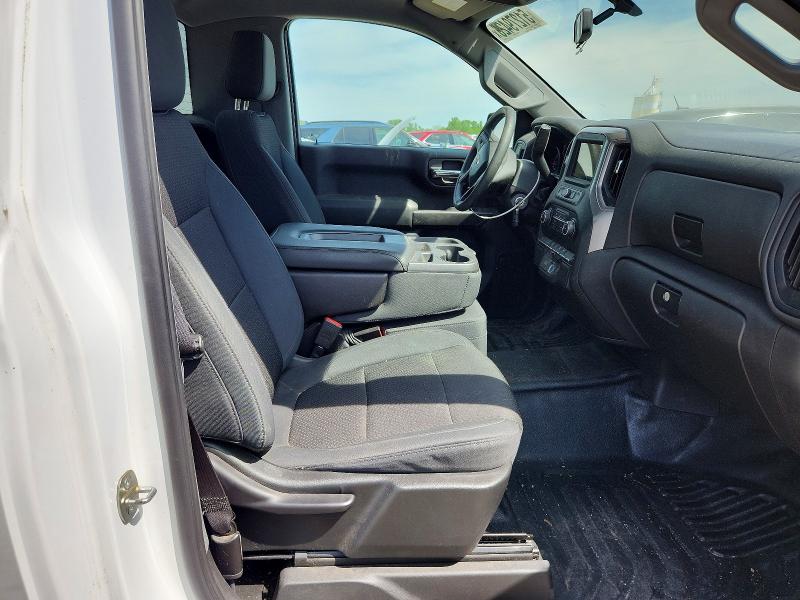 Photo 10 from auction – 2019 CHEVROLET SILVERADO with VIN 3GCNWAEH4KG253779