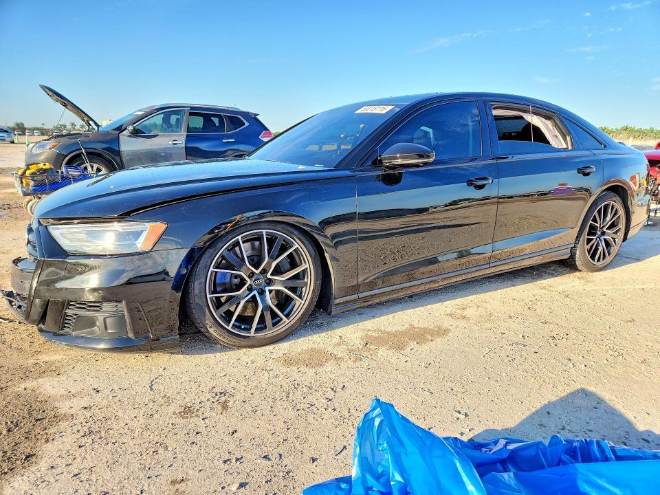 2020 AUDI A8 - Търг №50018116
